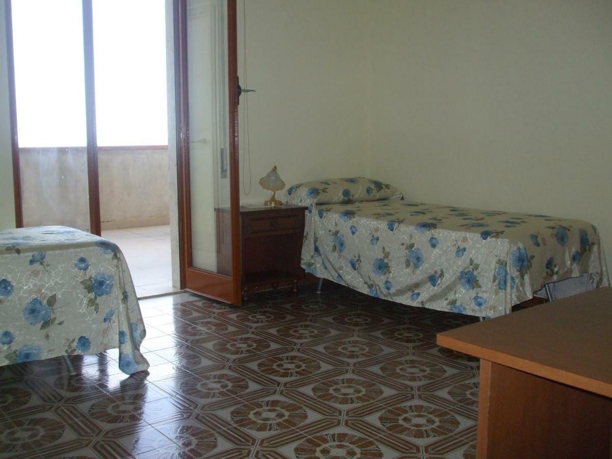 Villa Spaia Brancaleone Marina Ngoại thất bức ảnh
